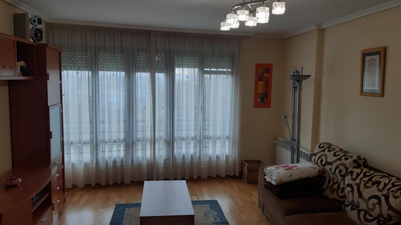 Ferienwohnung Piso Tranquilo Ponferrada Exterior foto